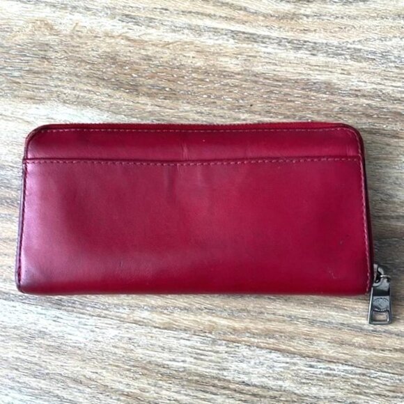 Coach x Peanuts Snoopy & Woodstock Red Zip-Around Leather Wallet - *Worn* - Picture 7 of 16